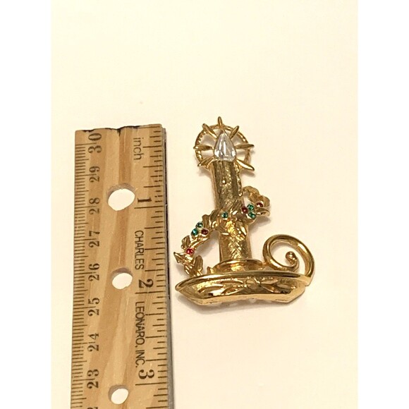 Vintage Christmas Brooch Pin Candle In Holder Gold Tone Red Green Rhinestones - Picture 2 of 6